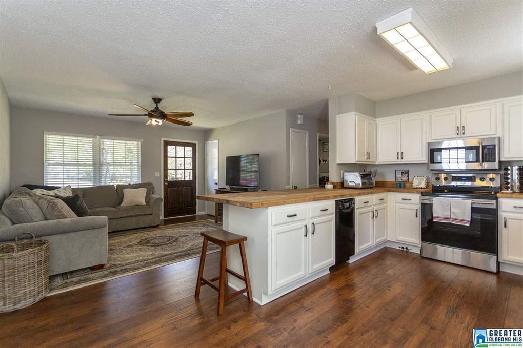 Building Photo - 707 Truss Ferry Rd