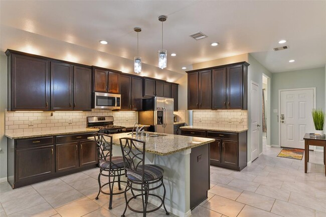 Building Photo - 12814 Pirate Bend Dr