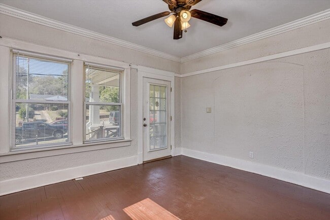 Building Photo - 1011 Georgia Ave