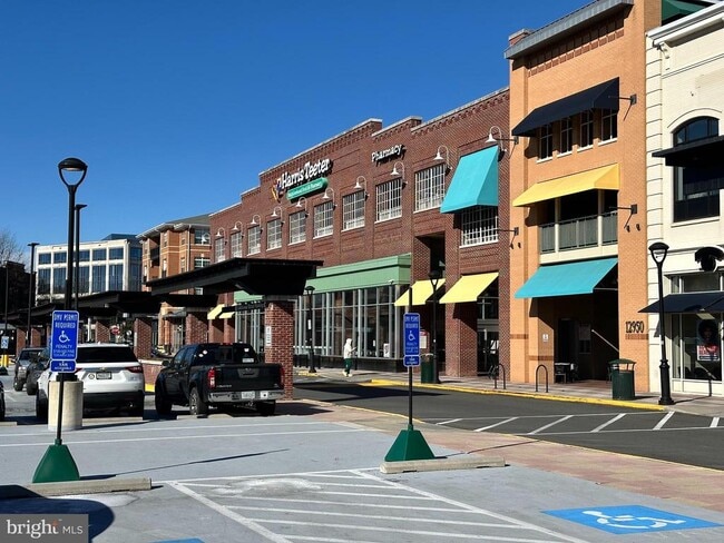 Building Photo - 12901 Centre Park Cir