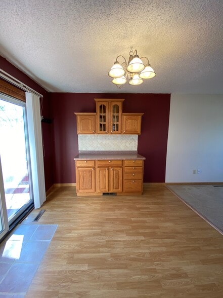 Building Photo - 4302 22nd Ave NW