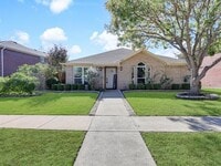 Building Photo - 3003 Creekwood Dr