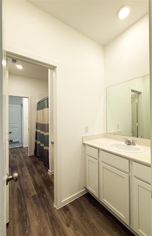 Building Photo - 27230 Henley Rdg Dr