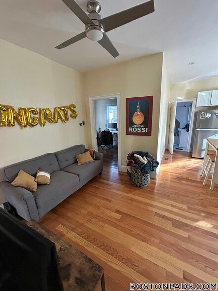 Building Photo - 8 Claremon St