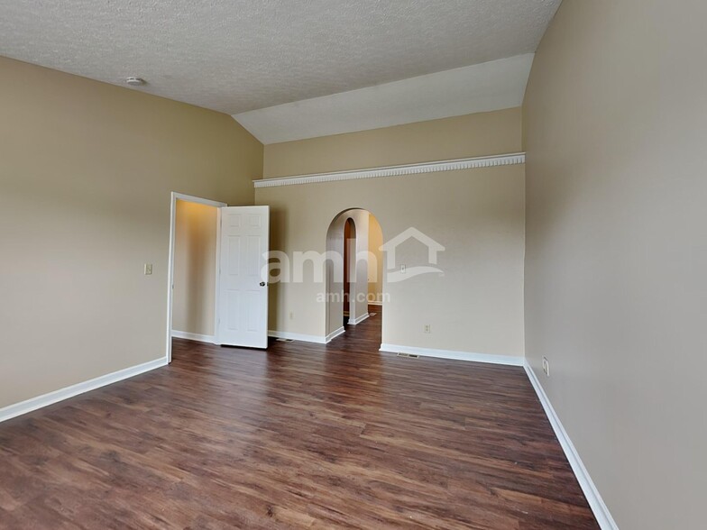 Building Photo - 6901 Storm Boat Ln