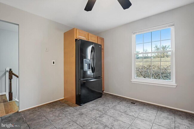 Building Photo - 10661 High Beam Ct