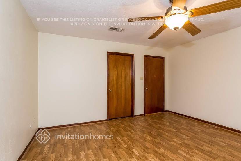 Building Photo - 18015 Tall Cypress Dr
