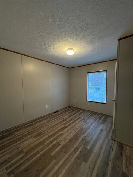 Building Photo - 45 Mantua Grove Rd