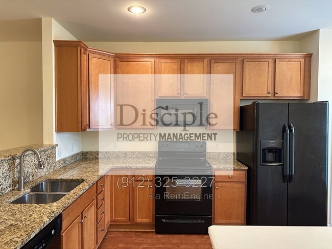 Building Photo - 169 Regency Cir