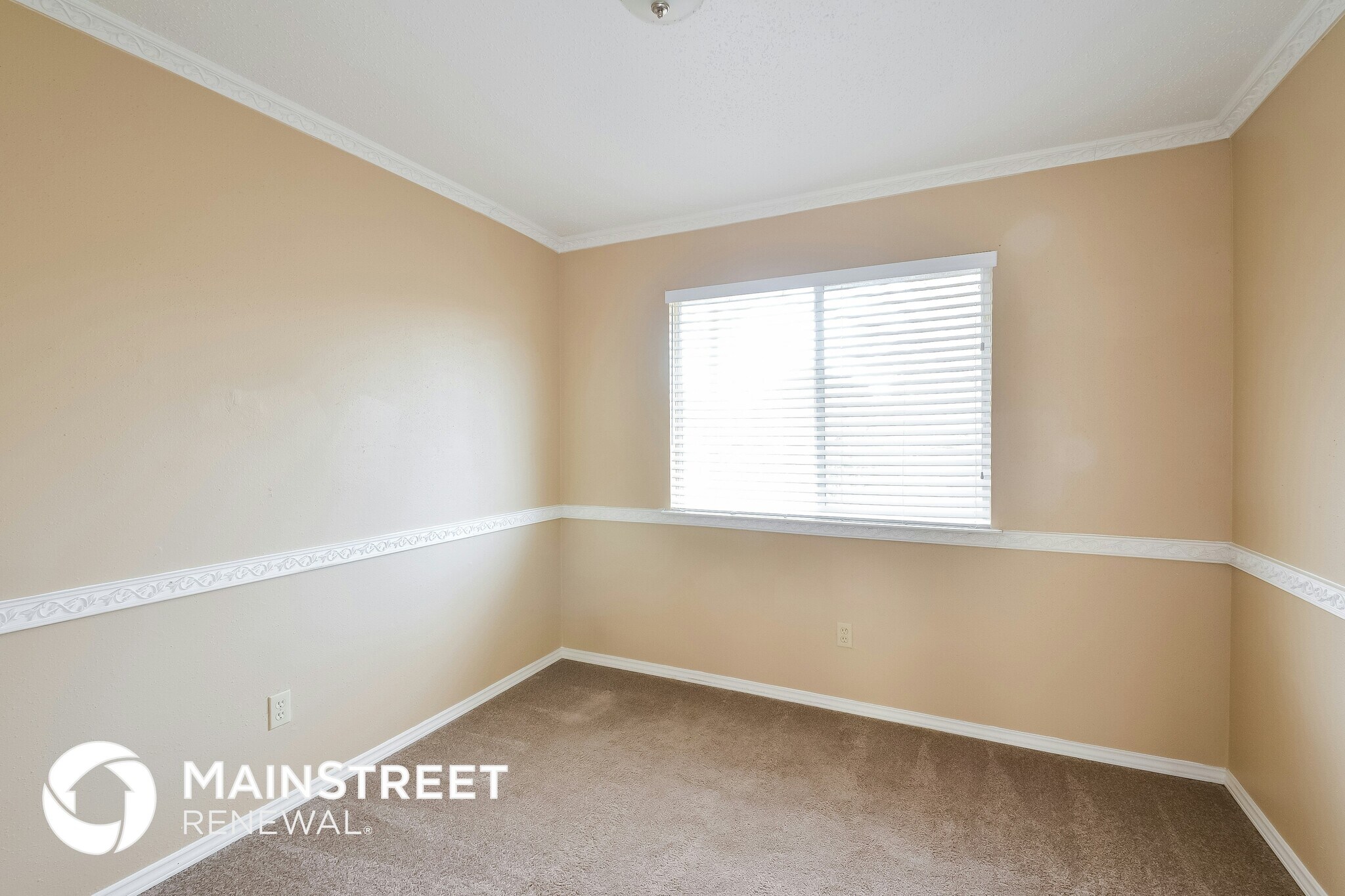 Building Photo - 14919 Tropical Wind Dr