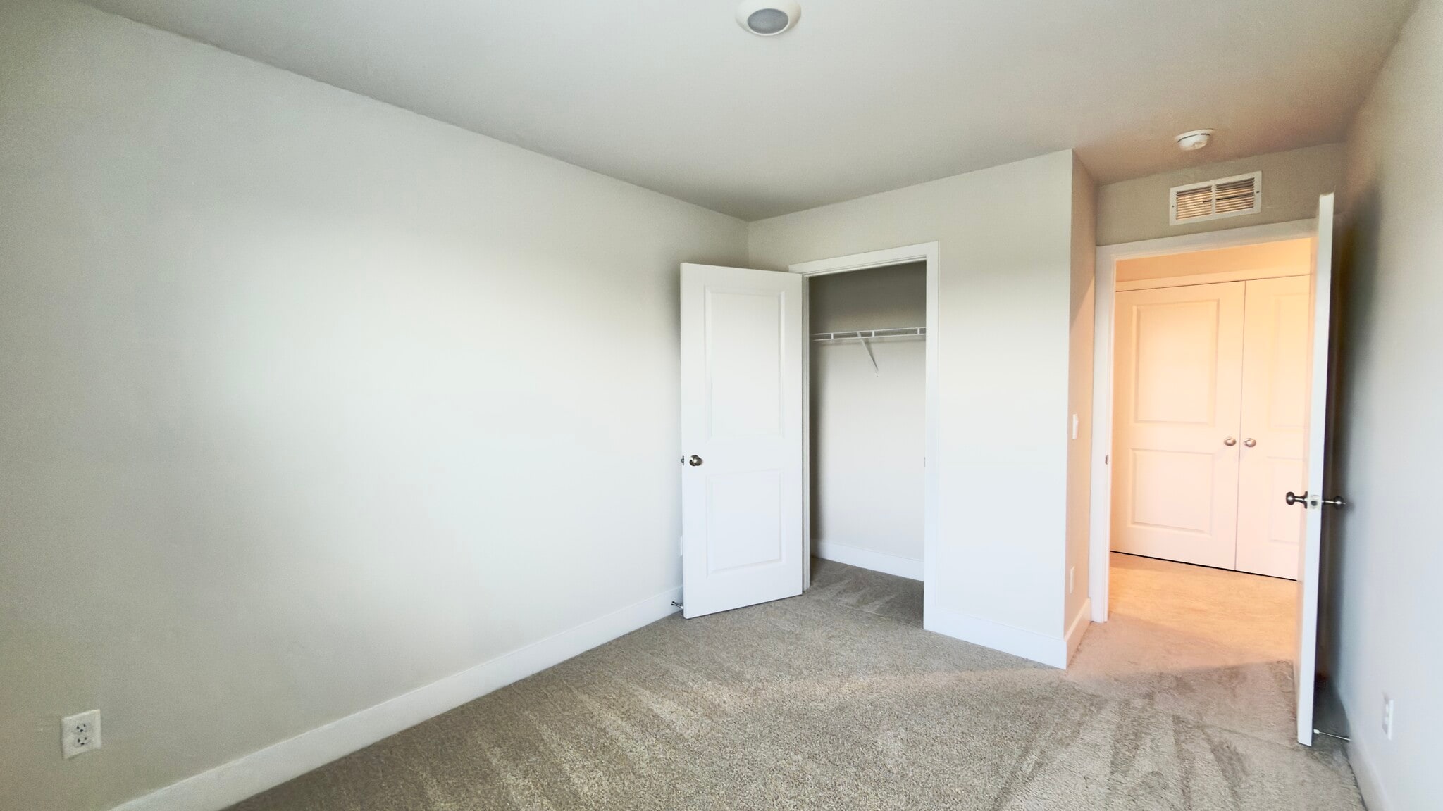 Third Bedroom Closet - 106 Hopi Pl