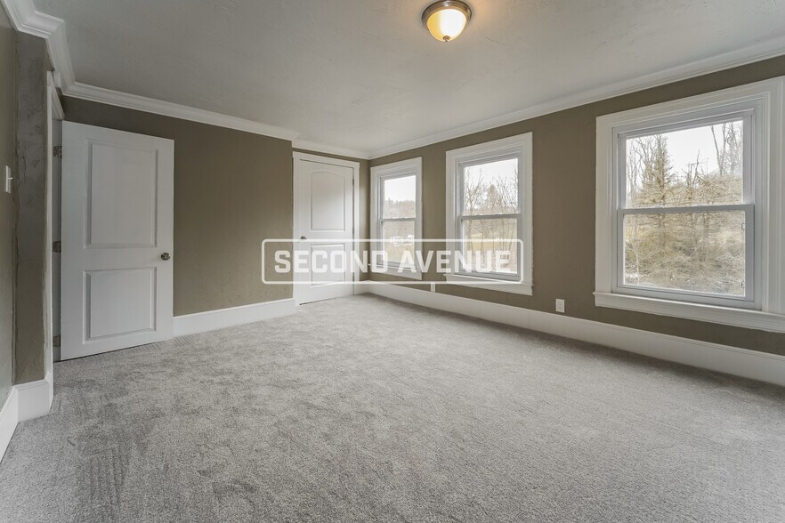 Building Photo - 8012 Elkhart St