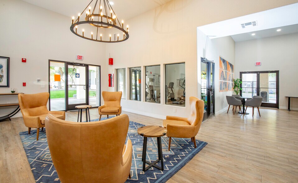 Building Photo - Madison