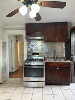 Kitchen - 642 E 10th St