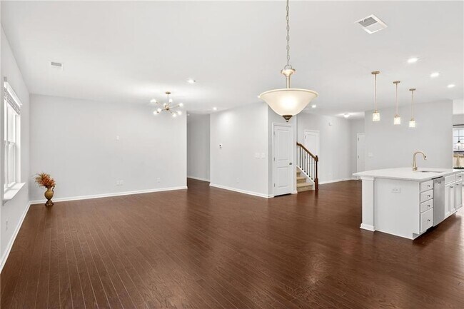 Building Photo - 5377 Fountainhead Ln