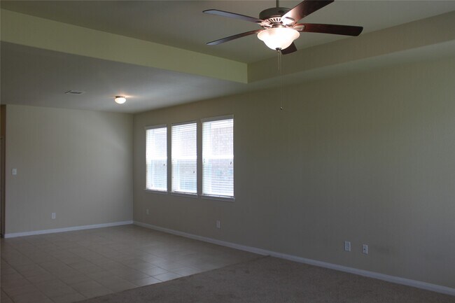 Building Photo - 3715 Don Giovanni Pl