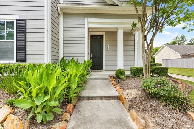 Building Photo - 243 Kendrick Pines Blvd