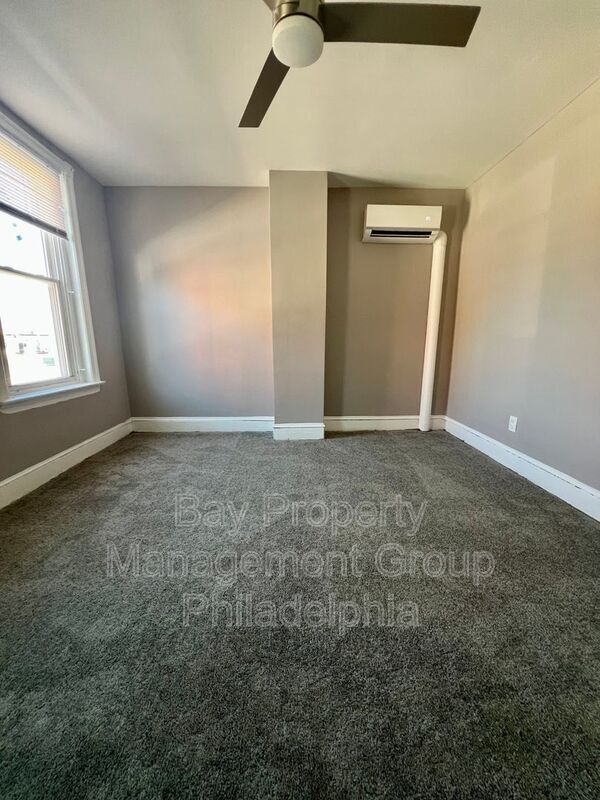 Building Photo - 2022 W Toronto St