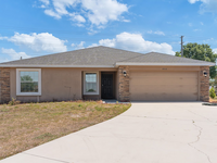 Building Photo - 4916 SW 98th Pl