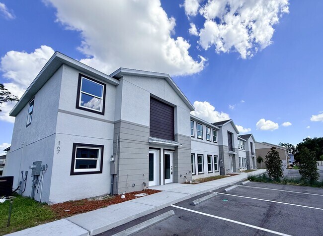 Building Photo - 167 Bowie Ln
