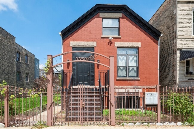 Primary Photo - 3350 W Division St