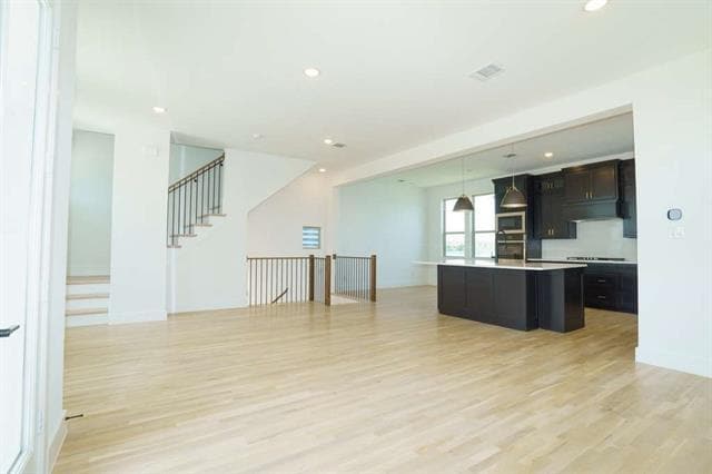Building Photo - 9311 Easy St