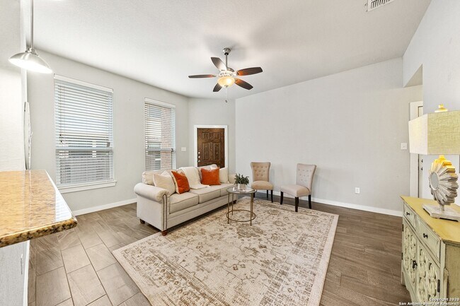 Building Photo - 7106 Faith Wy