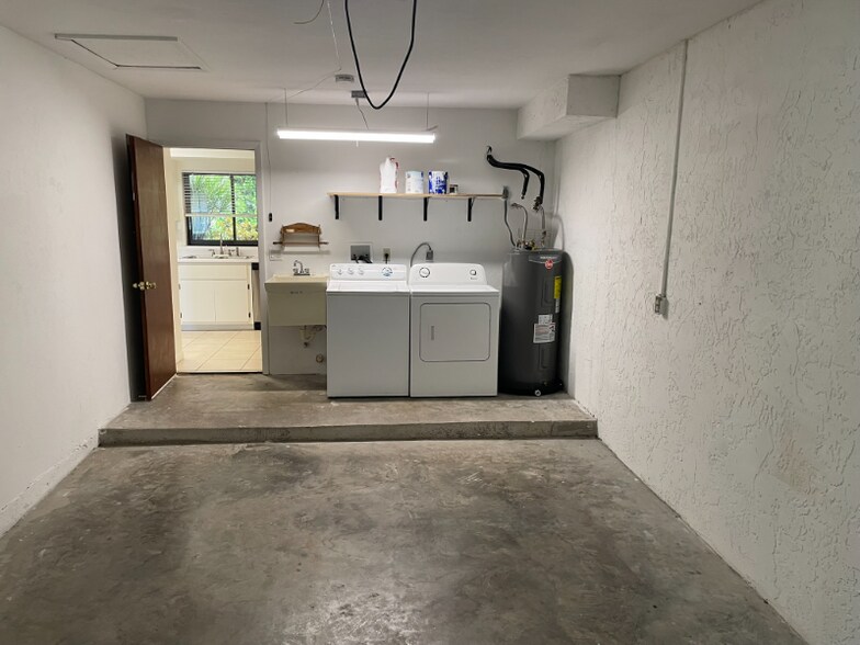 Building Photo - 10022-10028 8th St N