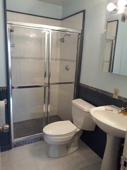 Bathroom 2 (common area) - 19 S 1st St