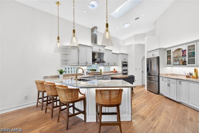 Building Photo - 3296 Lookout Ln