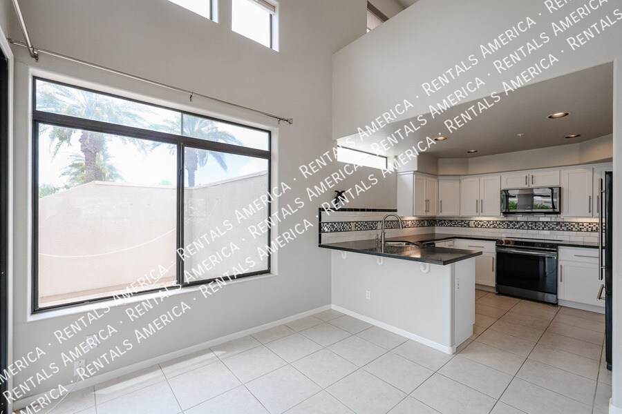 Building Photo - 7400 E Gainey Club Dr
