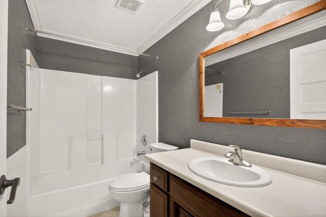 Building Photo - 1517 Westfield Way