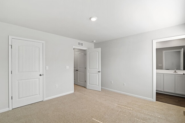 Building Photo - 23 Huckleberry Dr