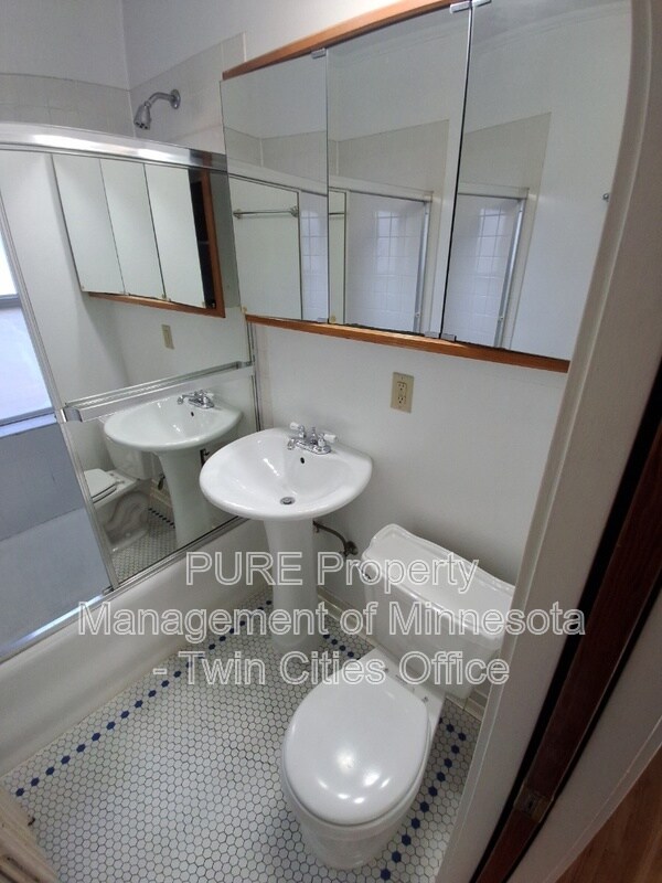 Building Photo - 4348-4350 Minnehaha Ave