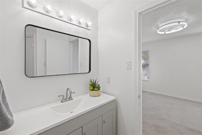 Building Photo - 2629 Alcott Ln