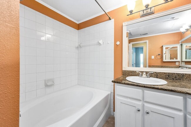 Building Photo - 1330 Old Spanish Trl