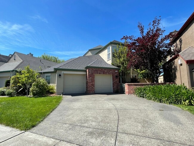 Primary Photo - 2148 Falcon Ridge Dr