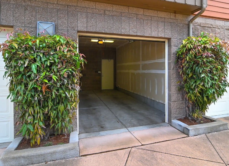 Building Photo - 347 Rustic Pl