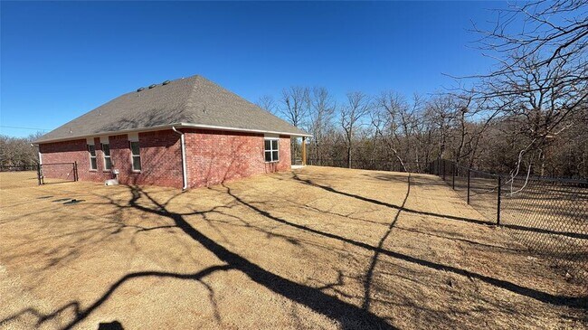 Building Photo - 17200 SE 164th St