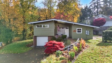 Building Photo - Bellevue Eastgate Mid-Century Modern