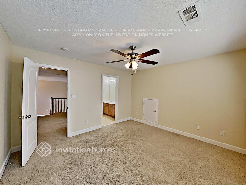 Building Photo - 460 Nora Dr