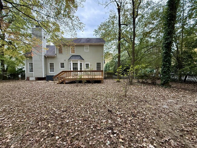 Building Photo - 1024 Laurens Way