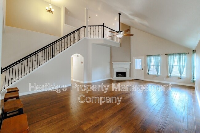 Building Photo - 26923 Trinity Heights