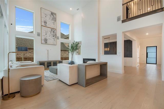 Building Photo - 1520 Chisholm Trail