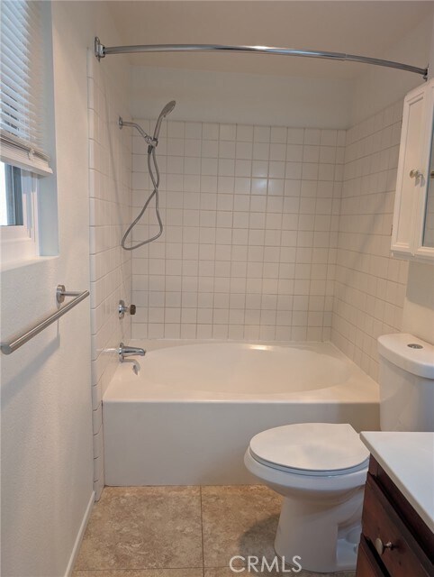 Building Photo - 14858 Clubhouse Dr