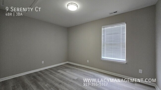 Building Photo - 9 Serenity Ct