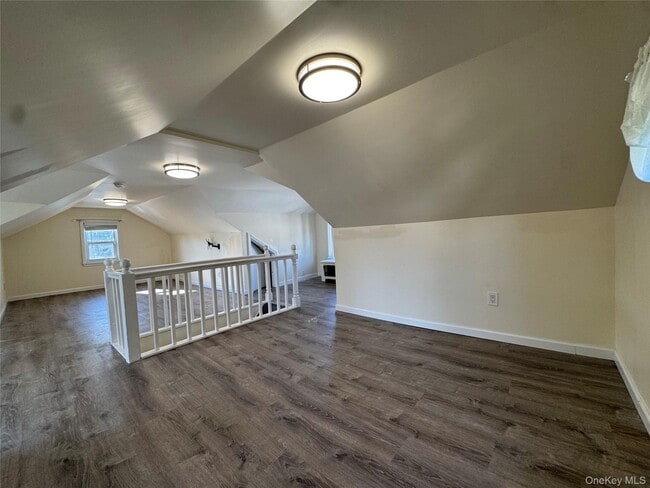 Building Photo - 267 Plainfield Ave