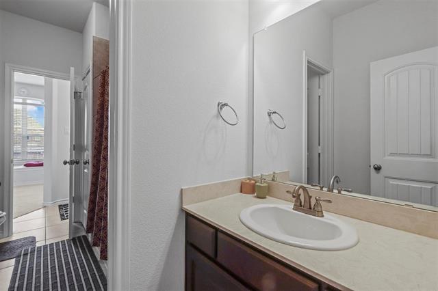 Building Photo - 1121 Horsemint Dr