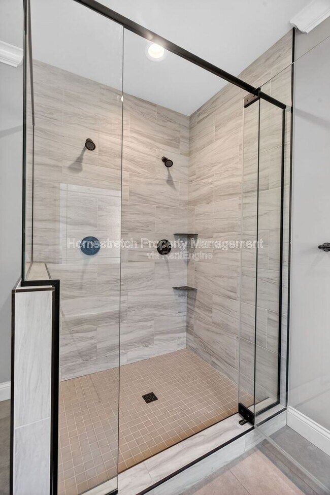 Building Photo - 4 Arancio Ct