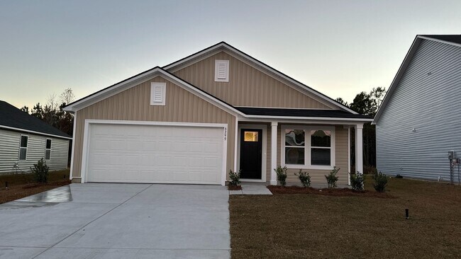 Primary Photo - Brand-new Built